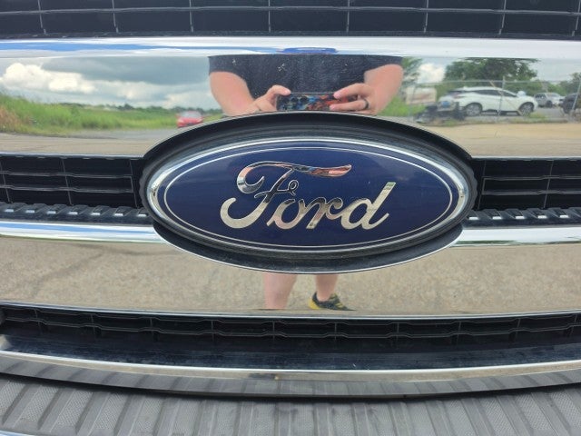 2013 Ford Super Duty F-250 SRW Lariat
