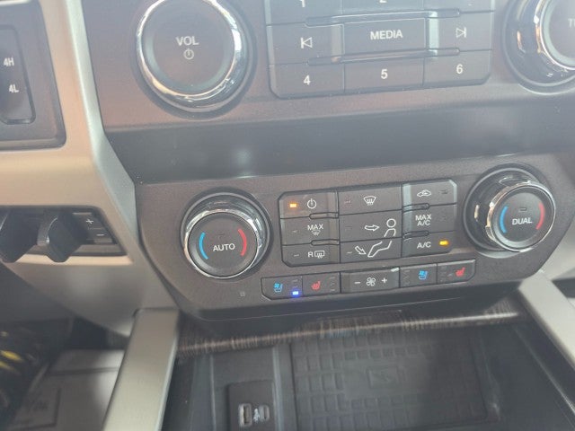 2020 Ford Super Duty F-250 SRW LARIAT