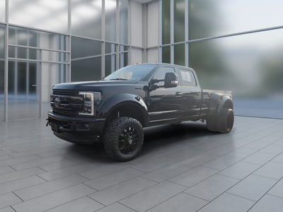 2017 Ford Super Duty F-350 DRW Lariat