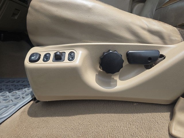 2006 Ford Super Duty F-350 DRW Lariat