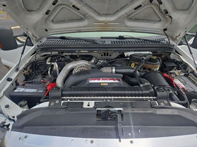 2006 Ford Super Duty F-350 DRW Lariat