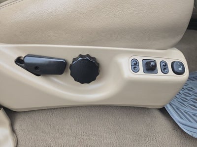 2006 Ford Super Duty F-350 DRW Lariat