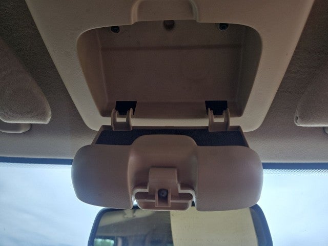 2006 Ford Super Duty F-350 DRW Lariat