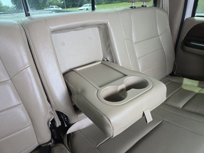 2006 Ford Super Duty F-350 DRW Lariat