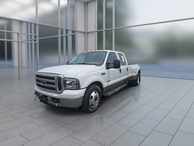 2006 Ford Super Duty F-350 DRW Lariat