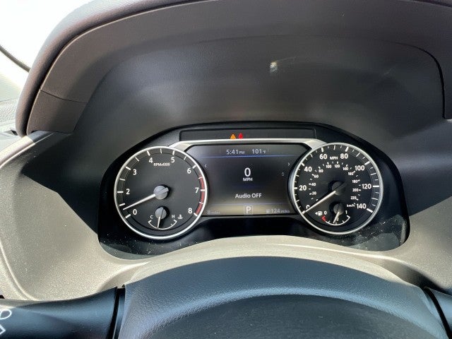 2025 Nissan Altima SR