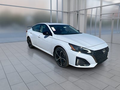 2025 Nissan Altima SR