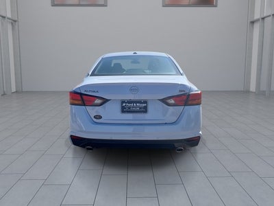 2025 Nissan Altima SR