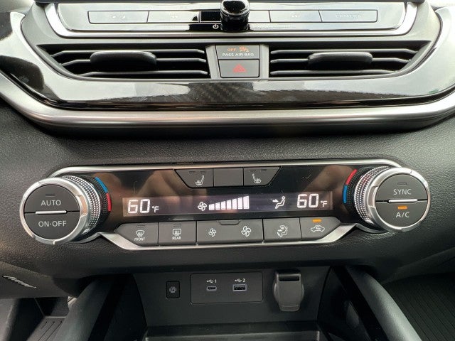 2025 Nissan Altima SR