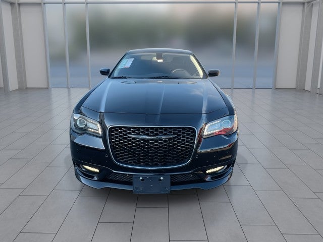 2021 Chrysler 300 Touring L