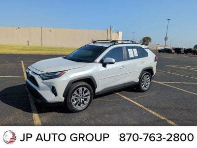 2025 Toyota RAV4 XLE Premium