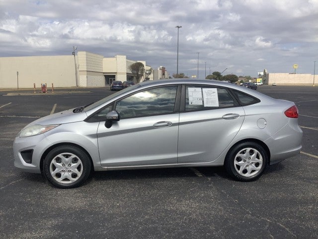 Used 2013 Ford Fiesta SE with VIN 3FADP4BJ1DM207564 for sale in Blytheville, AR
