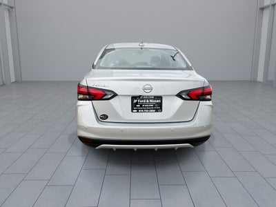 2025 Nissan Versa SV