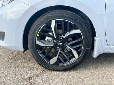 2025 Nissan Versa SR