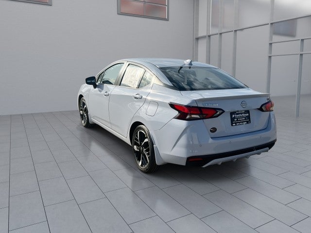 2025 Nissan Versa SR
