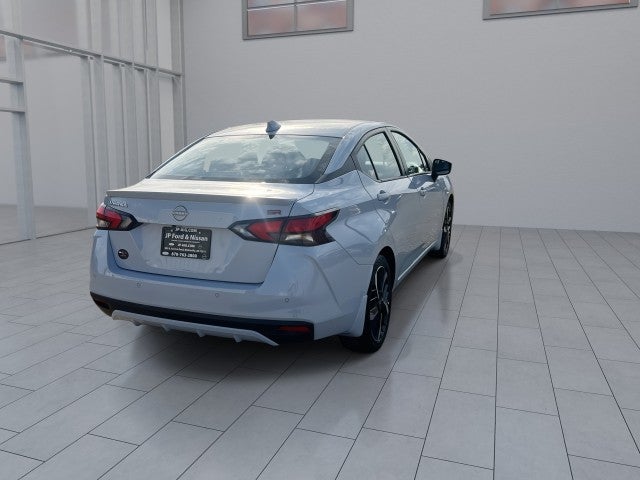 2025 Nissan Versa SR