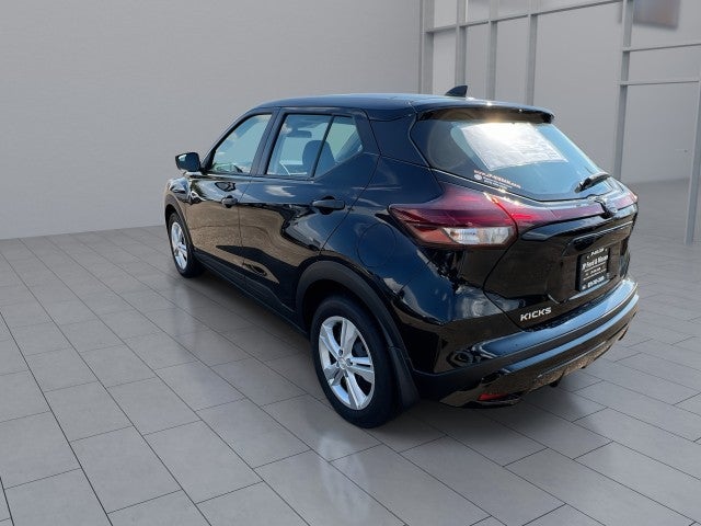 2025 Nissan Kicks Play S