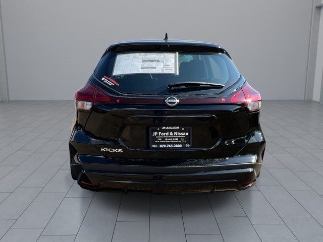 2025 Nissan Kicks Play S