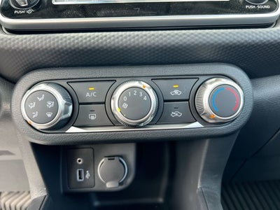 2025 Nissan Kicks Play S