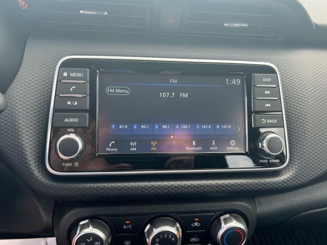 2025 Nissan Kicks Play S