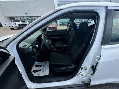 2025 Nissan Kicks Play S