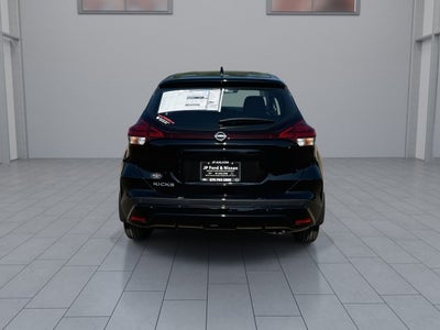 2025 Nissan Kicks Play S