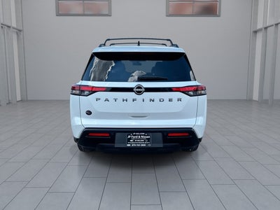 2026 Nissan Pathfinder SV
