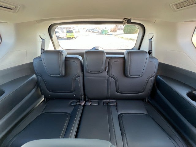 2026 Nissan Armada SV