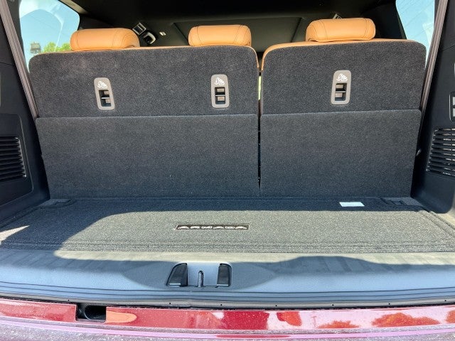 2025 Nissan Armada Platinum Reserve