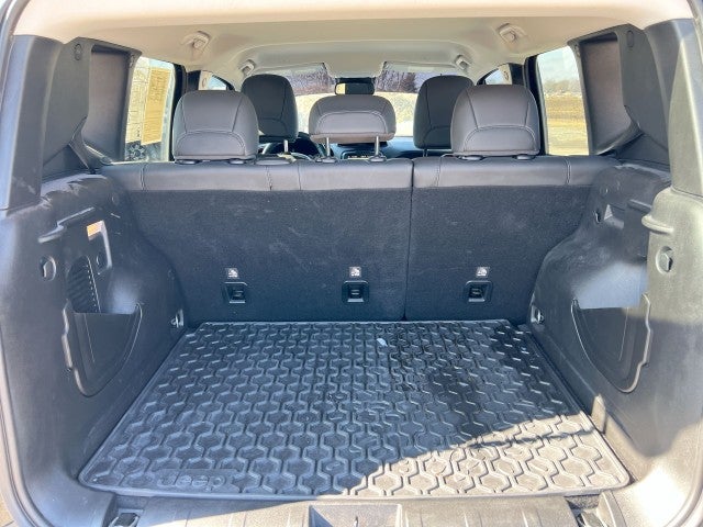 2023 Jeep Renegade Trailhawk