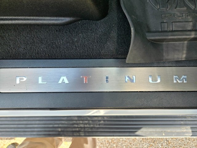 2022 Ford F-450 Platinum