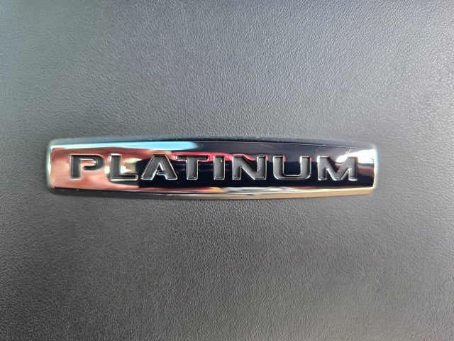 2022 Ford F-450 Platinum