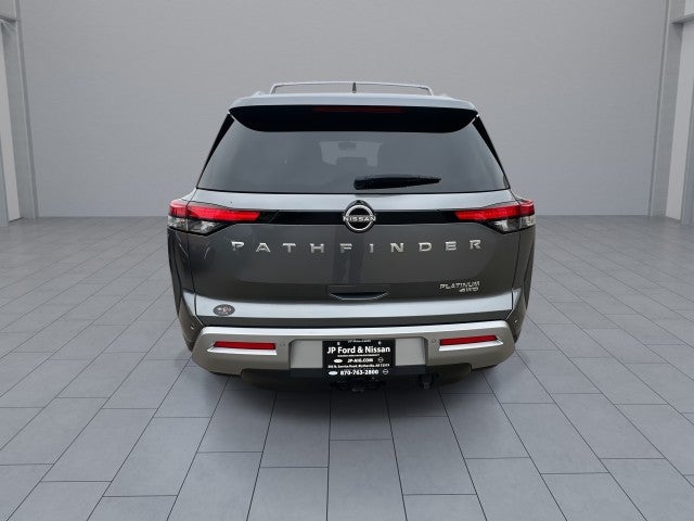 2024 Nissan Pathfinder Platinum