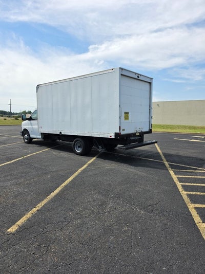 2020 GMC Savana Commercial Cutaway Work Van DRW