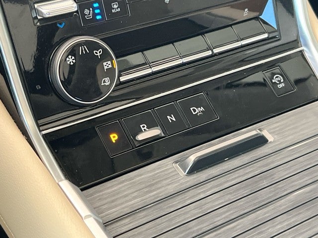 2025 Nissan Armada Platinum